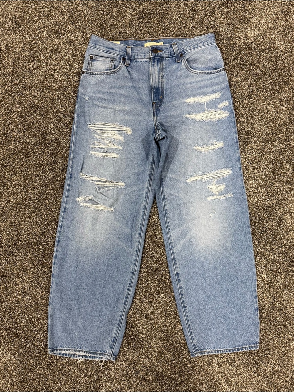 Levis Premium Baggy Dad Jeans Womens 28x30 Blue Loose Straight Distressed Denim